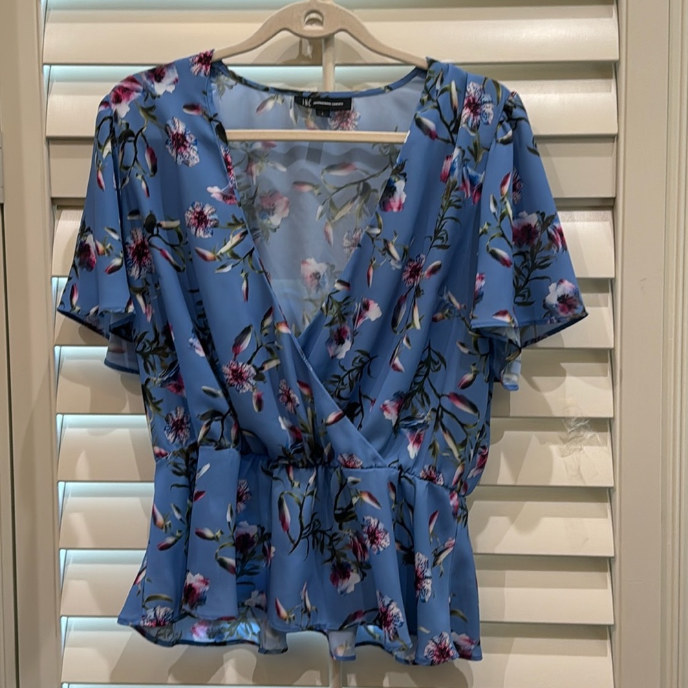 INC International Concepts Blue Floral Blouse
